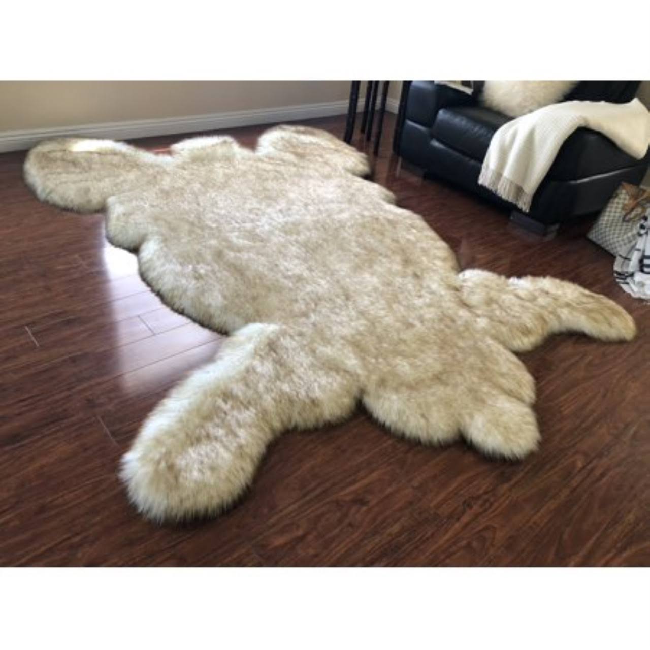 Super Soft Faux Bear Skin Rug, Twilight (White with Brown Tips) 5&x7& AFA5_H5KCF04